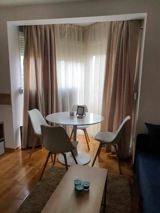 Apartamento Andjelka A26 Veliko Gradište Exterior foto